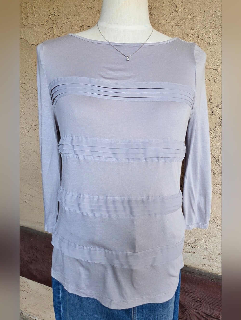 Ann Taylor Loft Women’s Light Gray Pleated Detail Long Sleeve Top
